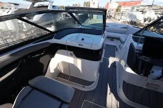 Thumbnail von Sea Ray SLX 280