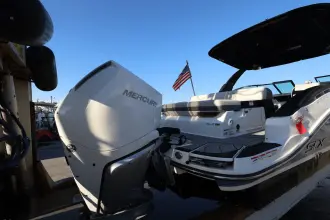 Thumbnail von Sea Ray SLX 280