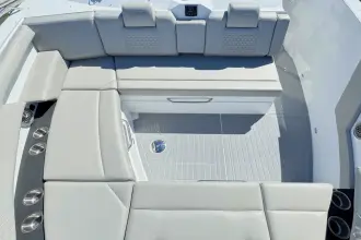 Thumbnail von Cruisers Yachts 42 GLS OB