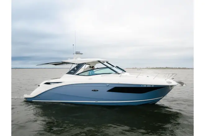 Sea Ray 320 Sundancer 