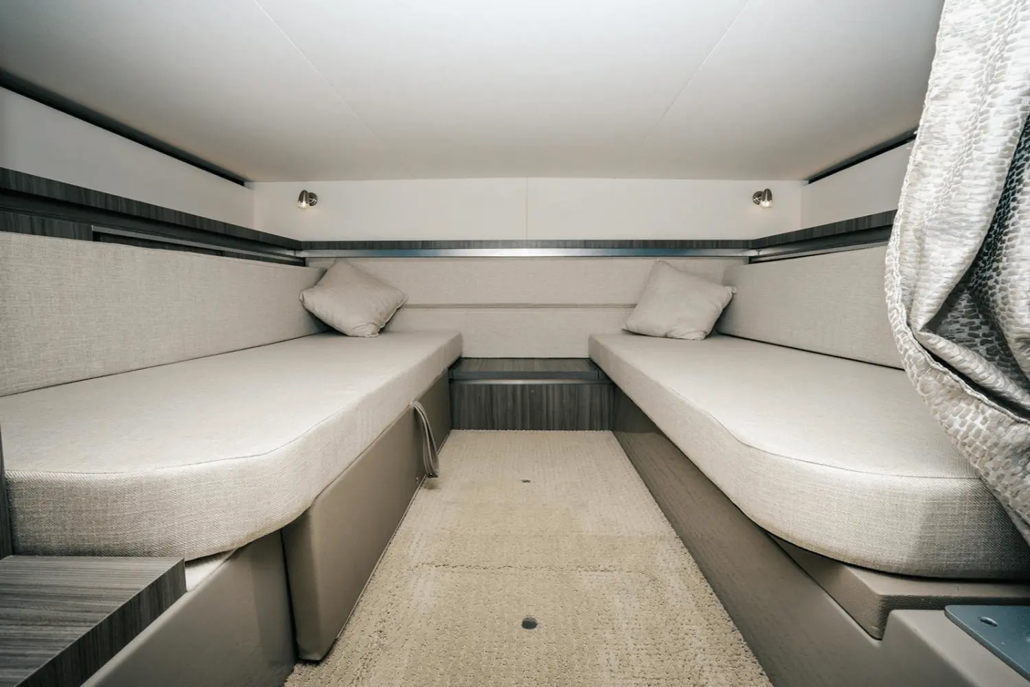 Thumbnail von Sea Ray 320 Sundancer