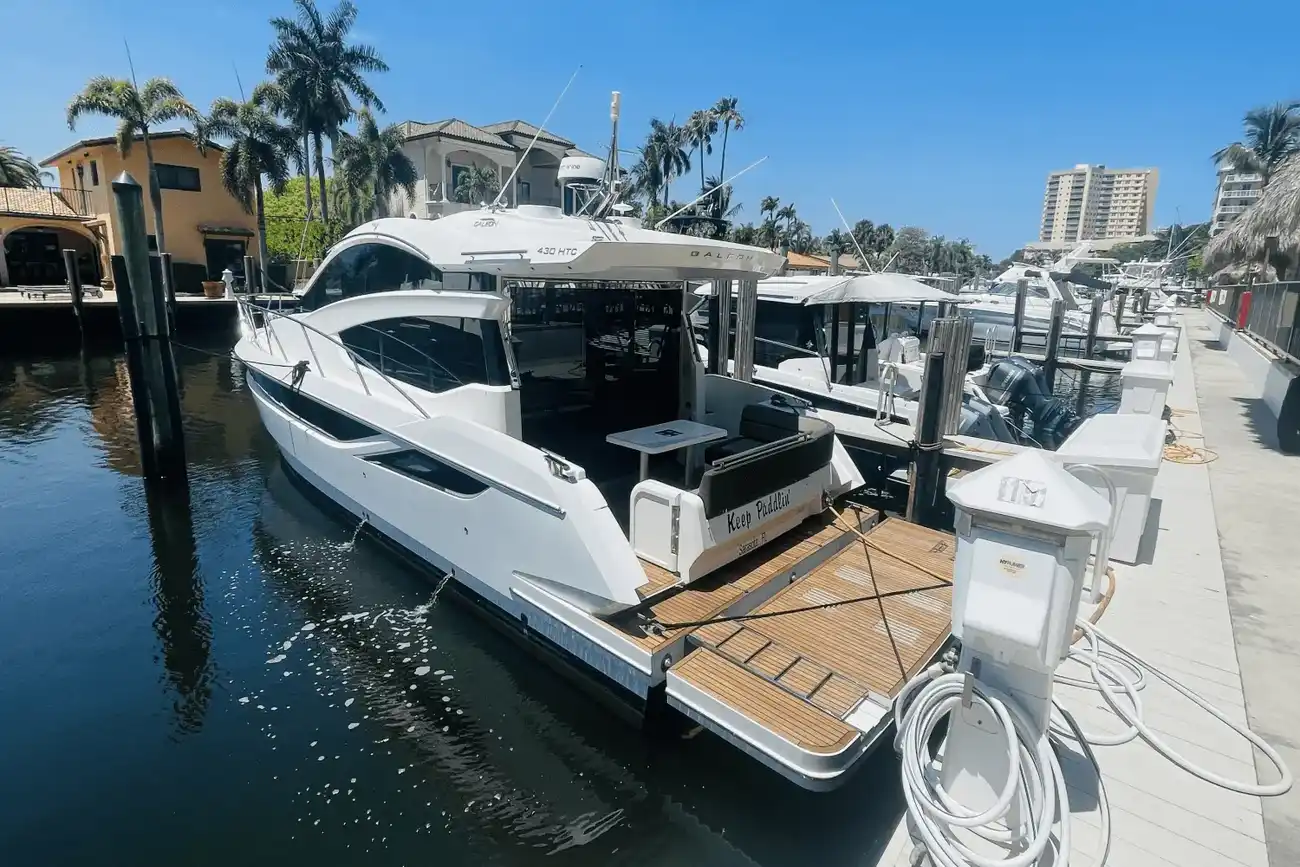 Galeon 430 HTC