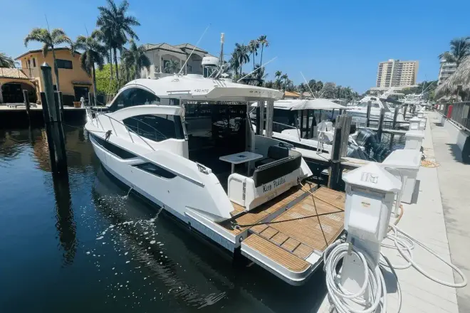 Galeon 430 HTC