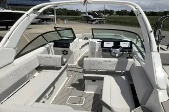 Thumbnail von Sea Ray SDX 270 Surf