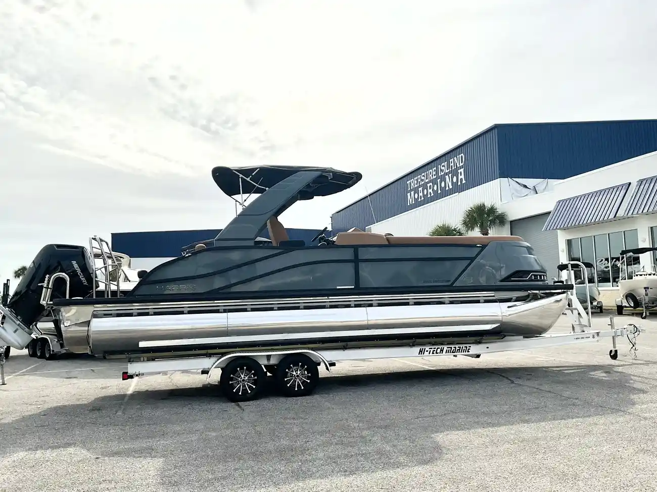 Harris Grand Mariner 250