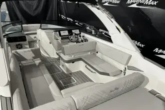 Thumbnail von Sea Ray SDX 270 Surf