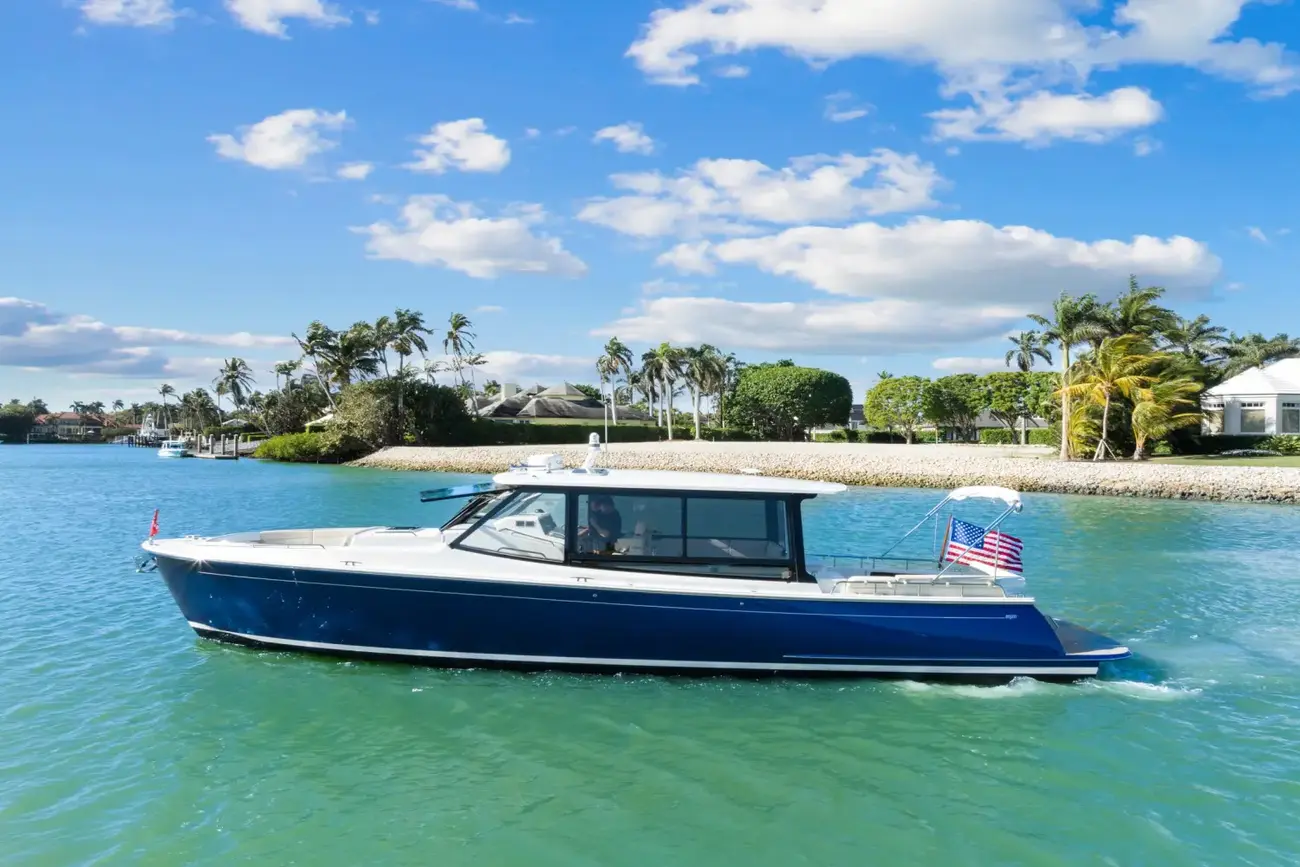 Thumbnail von MJM Yachts 4