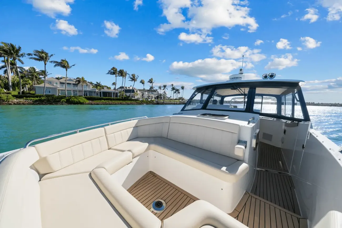 Thumbnail von MJM Yachts 4