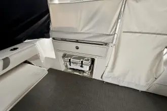 Thumbnail von Boston Whaler 345 Conquest