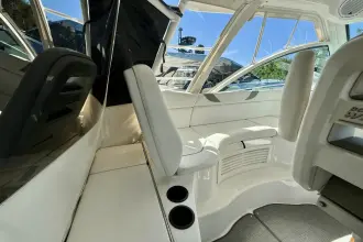 Thumbnail von Boston Whaler 345 Conquest