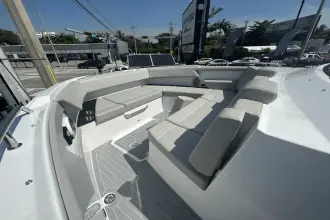 Thumbnail von Cruisers Yachts 34 GLS OB