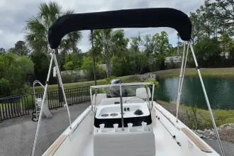 Thumbnail von Boston Whaler 170 Montauk