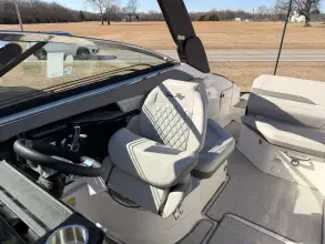 Thumbnail von Sea Ray SLX 260