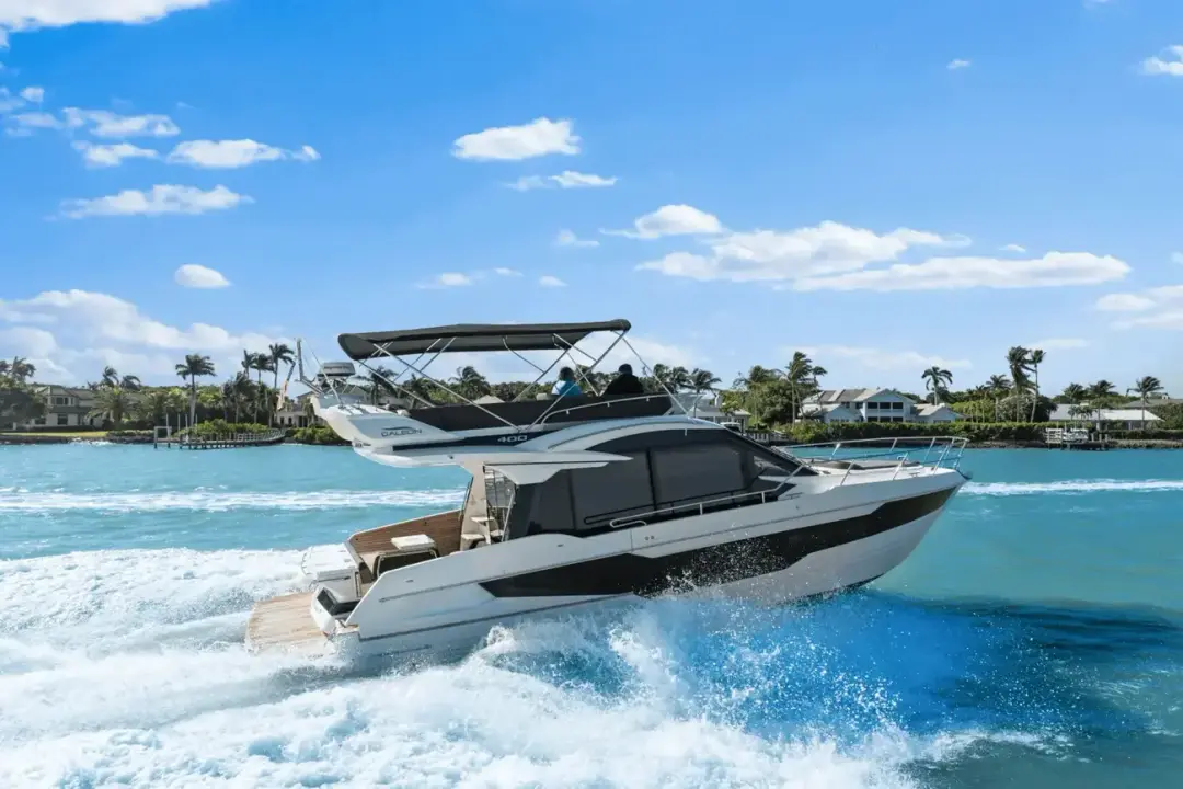 Galeon 400 FLY