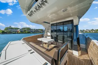 Thumbnail von Galeon 400 FLY