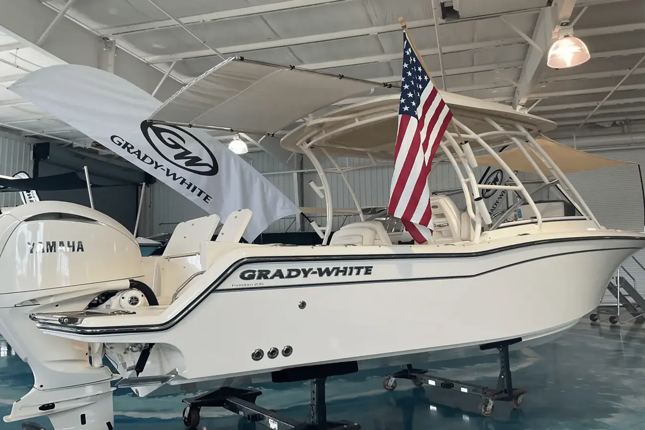 Thumbnail von Grady White Freedom 235