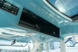 Thumbnail von Boston Whaler 420 Outrage