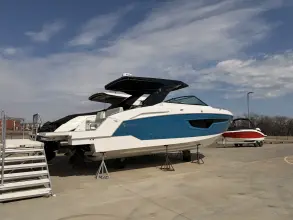 Thumbnail von Cruisers Yachts 34 GLS