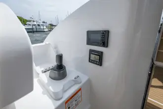 Thumbnail von Cruisers Yachts 57 FLY