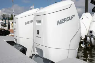 Thumbnail von Cruisers Yachts 42 GLS OB