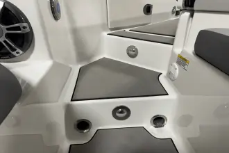 Thumbnail von Sea Ray SDX 270 Surf