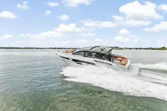 Thumbnail von Cruisers Yachts 42 Cantius
