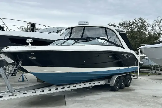 Sea Ray SLX 310