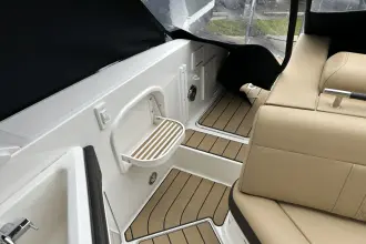 Thumbnail von Sea Ray SLX 310