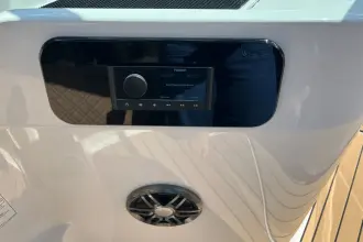 Thumbnail von Sea Ray SDX 250