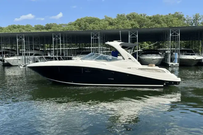 Sea Ray 330 Sundancer 