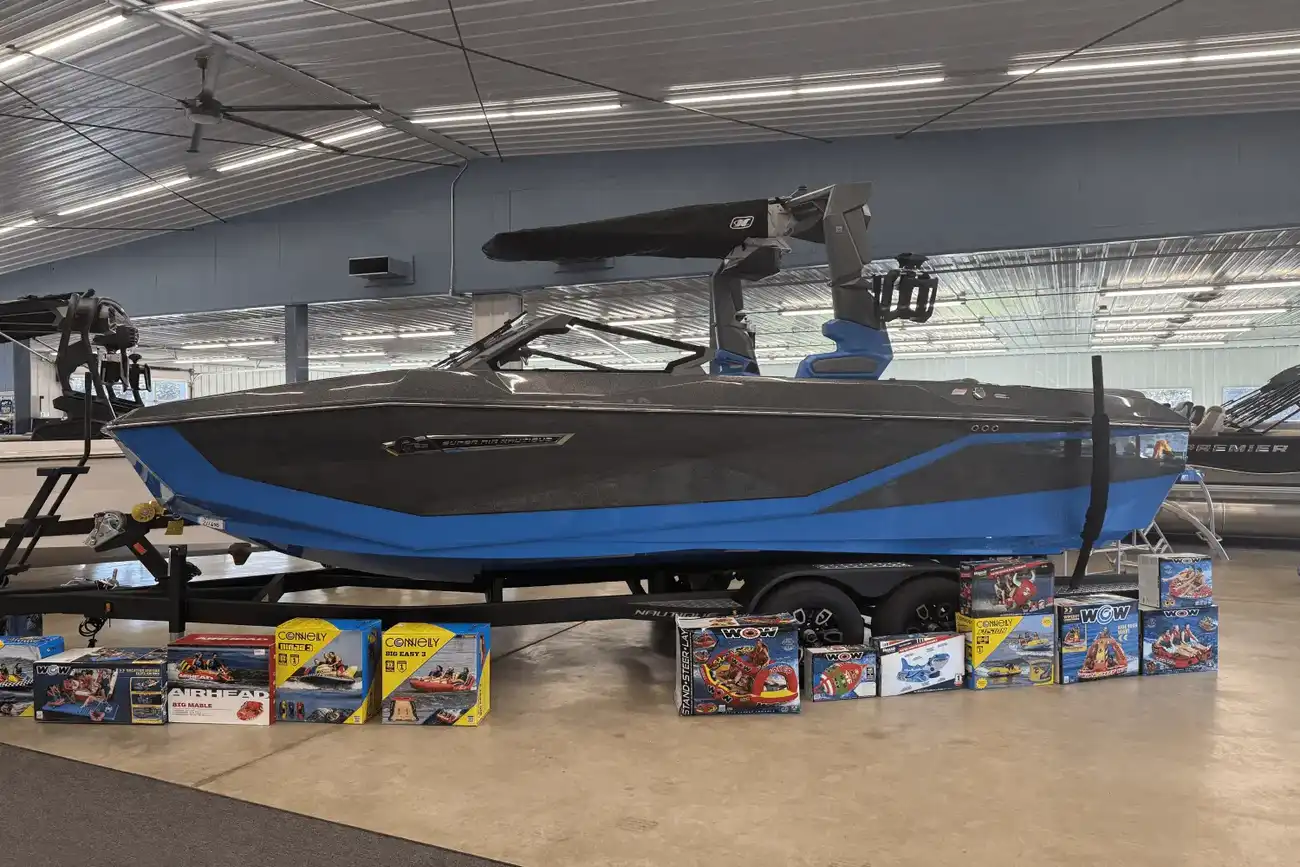 Super Air Nautique G23
