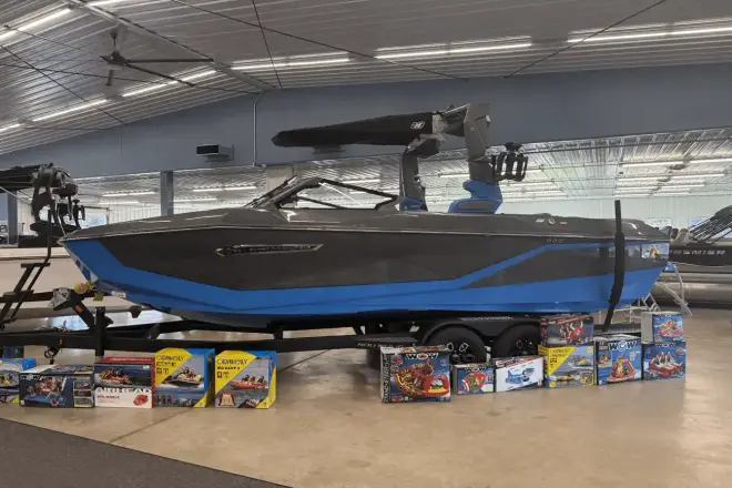 Super Air Nautique G23
