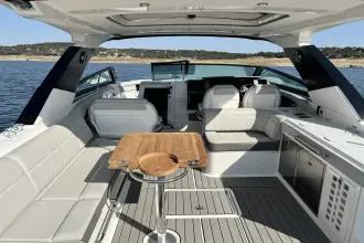 Thumbnail von Sea Ray SLX 400