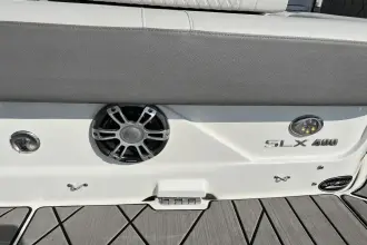 Thumbnail von Sea Ray SLX 400