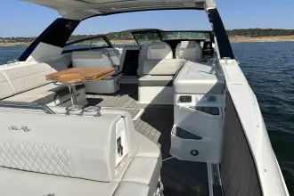 Thumbnail von Sea Ray SLX 400