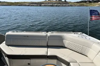 Thumbnail von Sea Ray SLX 400