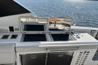 Thumbnail von Sea Ray SLX 400