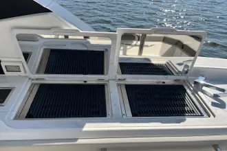 Thumbnail von Sea Ray SLX 400