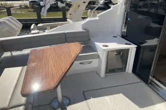 Thumbnail von Cruisers Yachts 46 Cantius