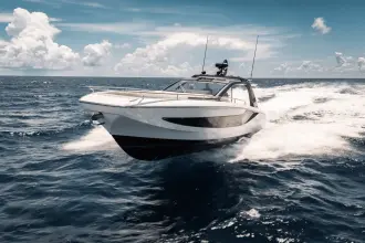 Thumbnail von Azimut 42