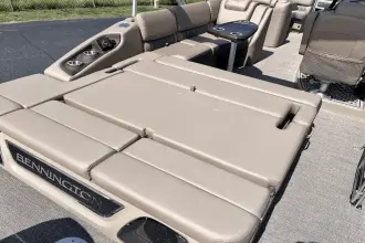 Thumbnail von Bennington S23