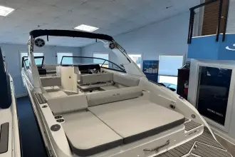 Thumbnail von Sea Ray SDX 270