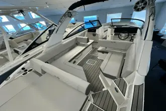 Thumbnail von Sea Ray SDX 270