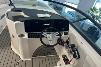 Thumbnail von Sea Ray SDX 270