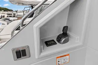 Thumbnail von Cruisers Yachts 50 Cantius