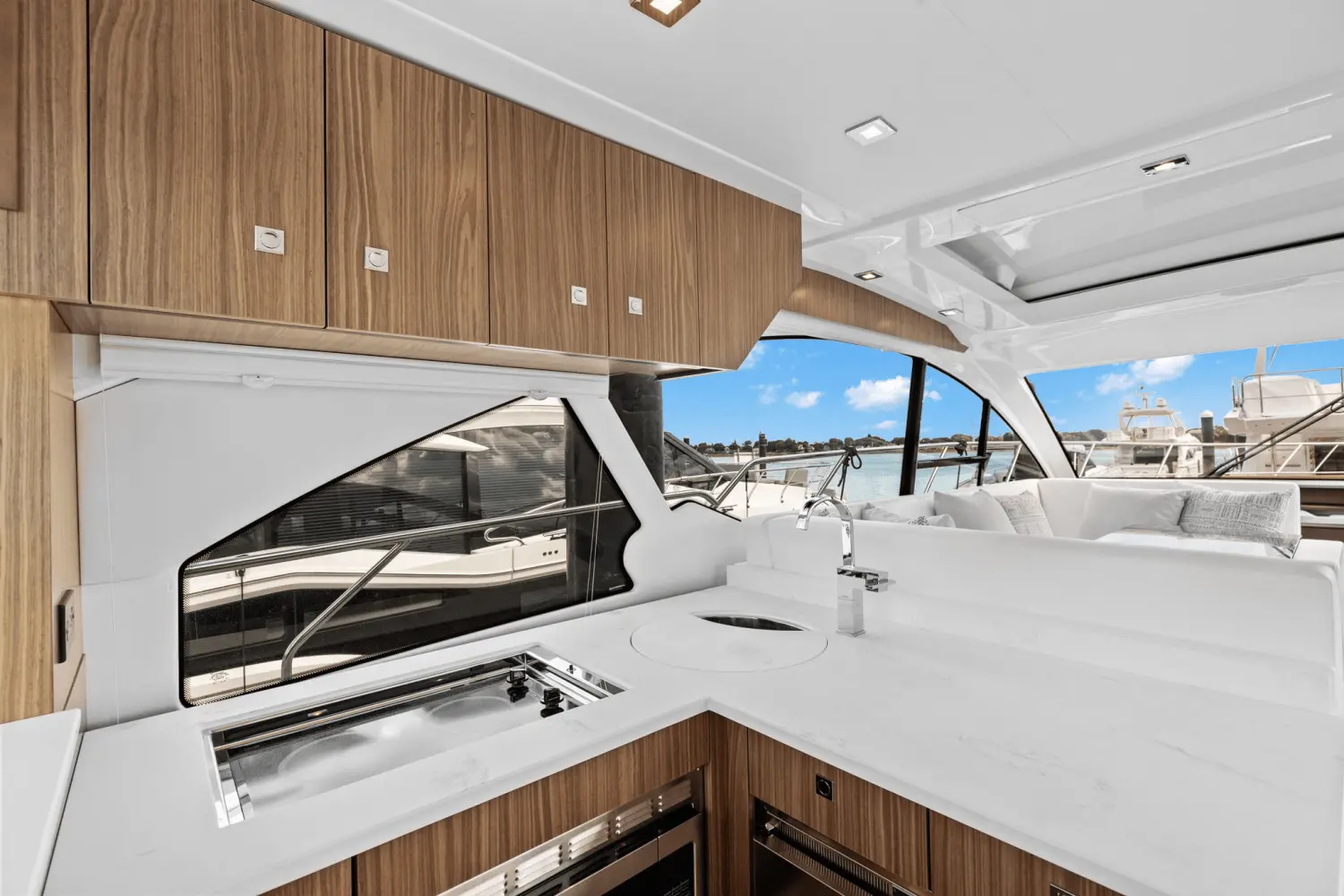 Thumbnail von Cruisers Yachts 50 Cantius