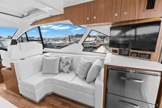 Thumbnail von Cruisers Yachts 50 Cantius