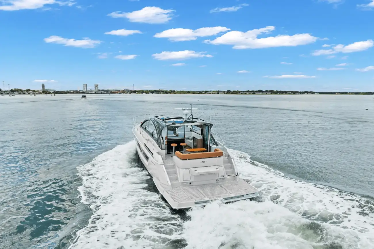 Thumbnail von Cruisers Yachts 50 Cantius
