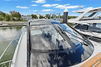 Thumbnail von Cruisers Yachts 50 Cantius