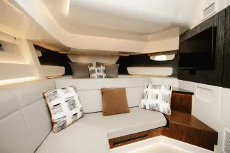 Thumbnail von Sea Ray 370 Sundancer Outboard